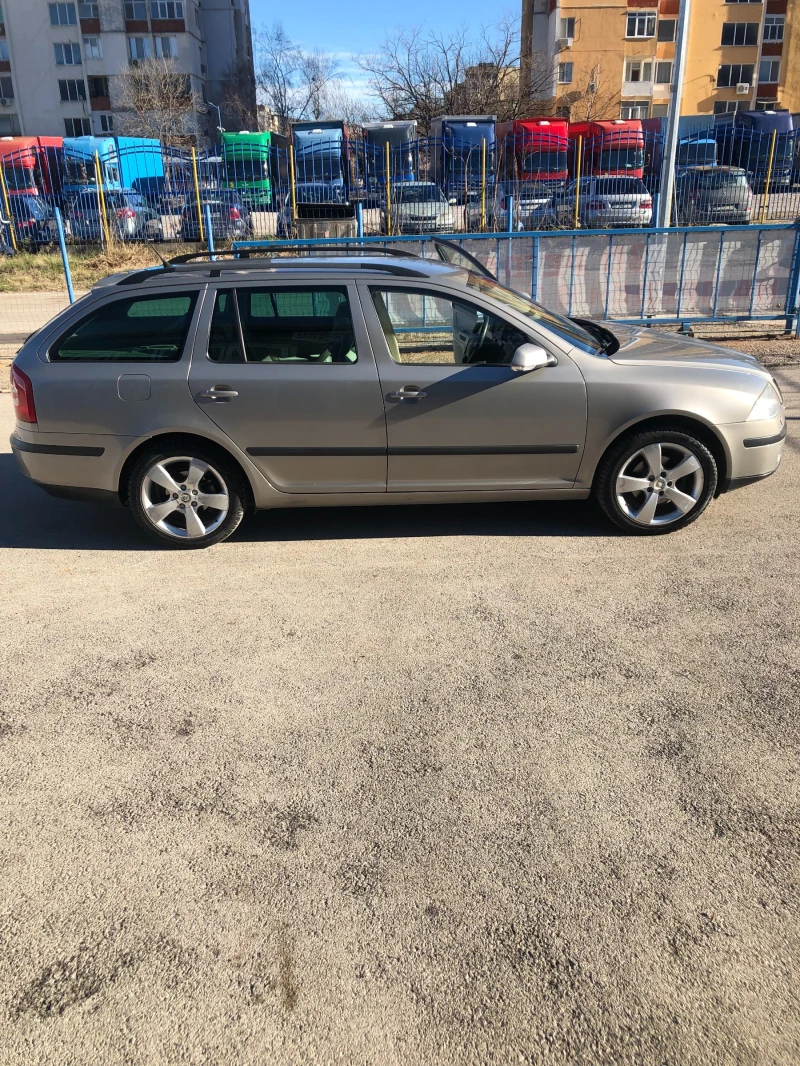 Skoda Octavia, снимка 2 - Автомобили и джипове - 48380597