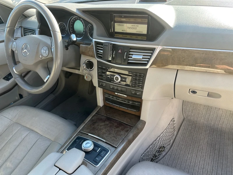 Mercedes-Benz E 350, снимка 14 - Автомобили и джипове - 49578301