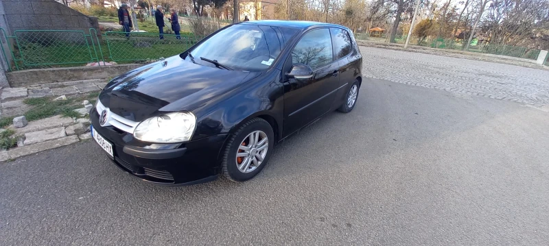 VW Golf, снимка 3 - Автомобили и джипове - 48656822