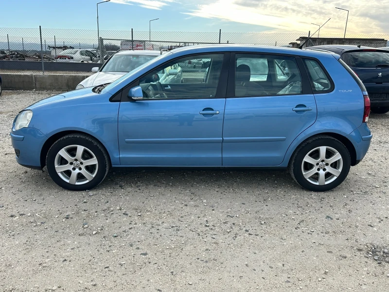 VW Polo 1.4/80кс Климатик, Парктроник, Темпомат, снимка 4 - Автомобили и джипове - 48834287