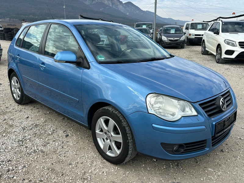 VW Polo 1.4/80кс Климатик, Парктроник, Темпомат, снимка 3 - Автомобили и джипове - 48834287