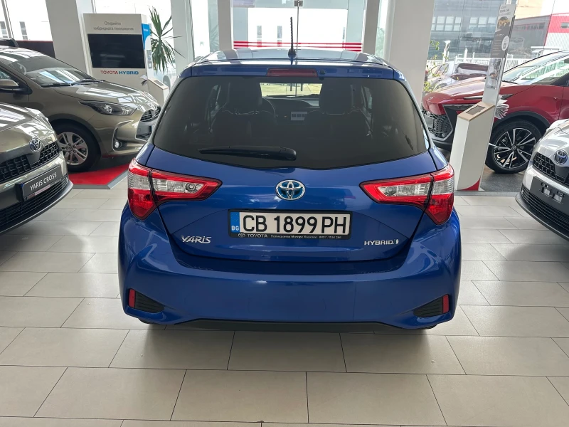 Toyota Yaris Hybrid* Y20, снимка 4 - Автомобили и джипове - 49342178