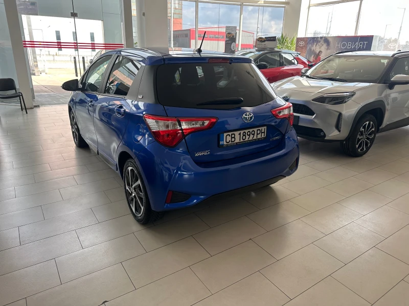 Toyota Yaris Hybrid* Y20, снимка 3 - Автомобили и джипове - 49342178