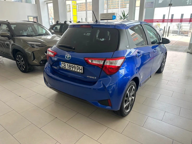 Toyota Yaris Hybrid* Y20, снимка 6 - Автомобили и джипове - 49342178