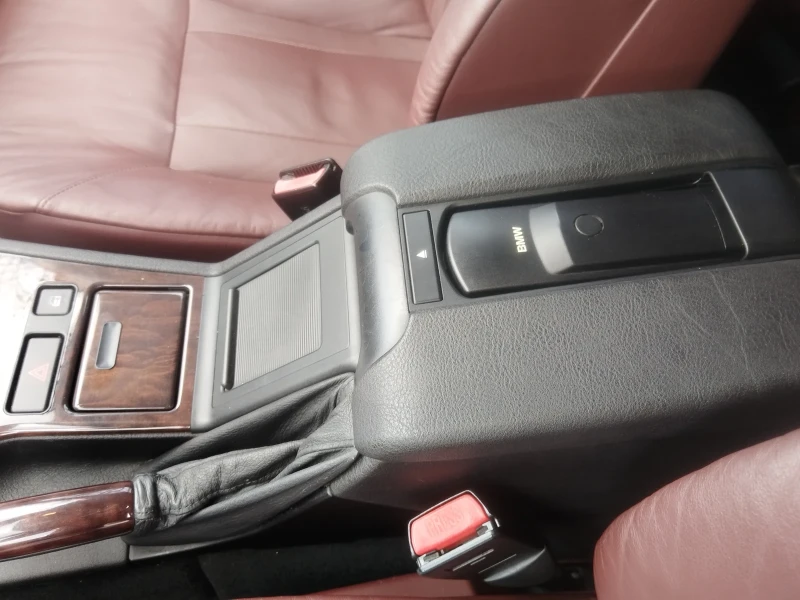 BMW 530 Sport edition, снимка 7 - Автомобили и джипове - 52733407