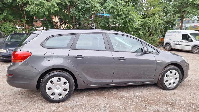 Opel Astra 1.4 T  автоматик SWISS, снимка 16 - Автомобили и джипове - 52635351
