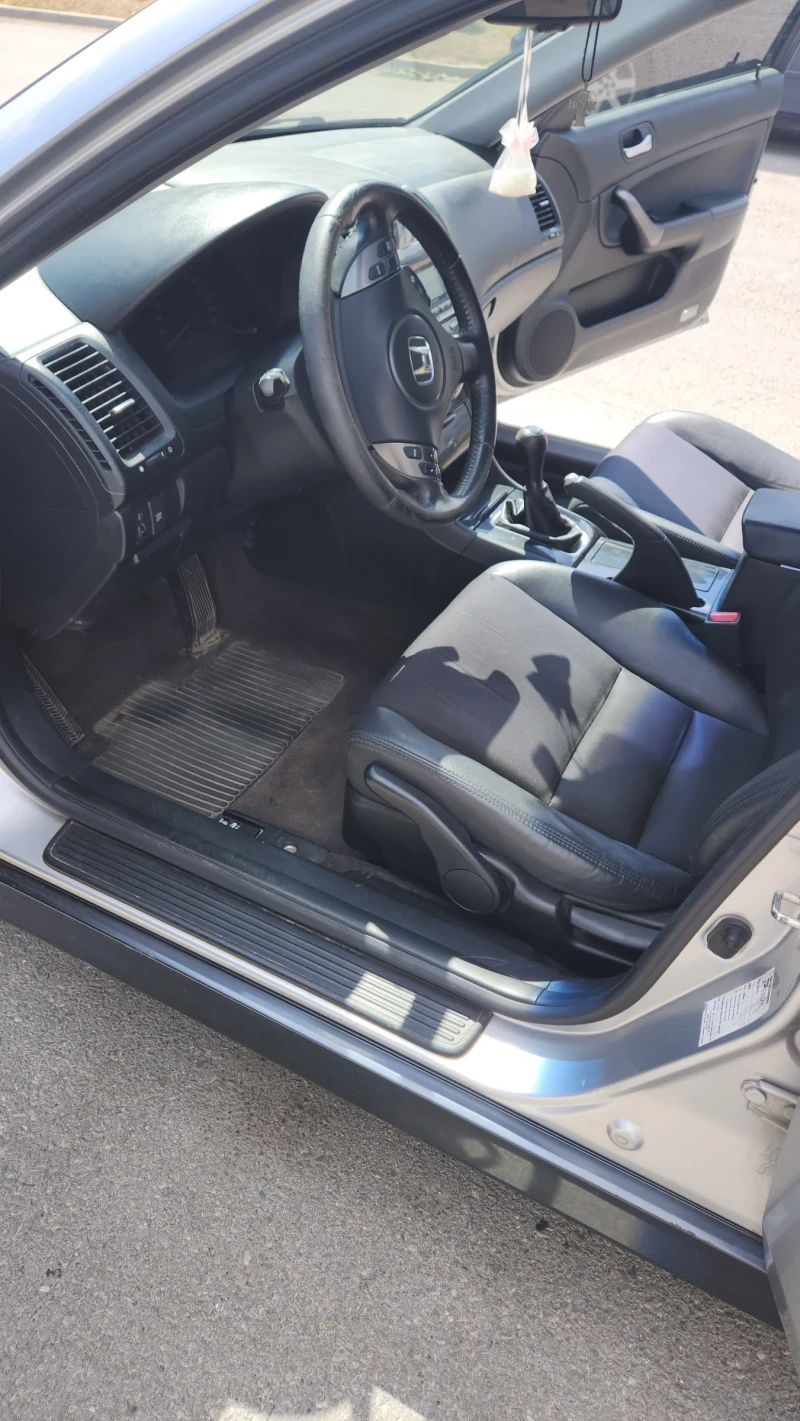 Honda Accord, снимка 8 - Автомобили и джипове - 51465067