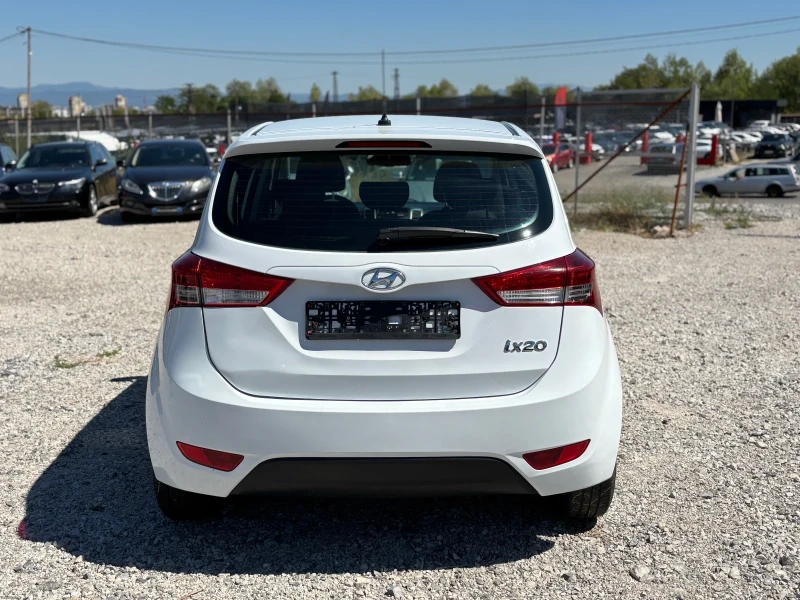 Hyundai Ix20 1.4-90кс, AC, снимка 7 - Автомобили и джипове - 51511952