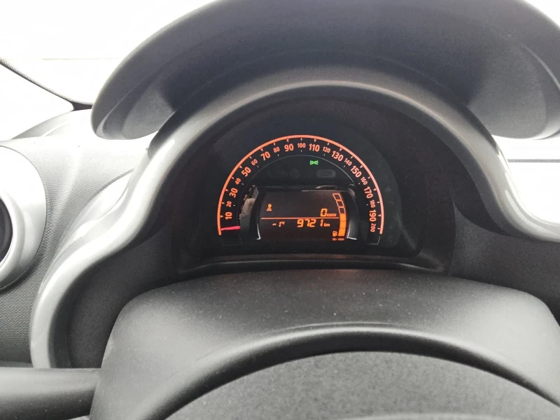 Renault Twingo 1.0i--new--9721км, снимка 16 - Автомобили и джипове - 52827028