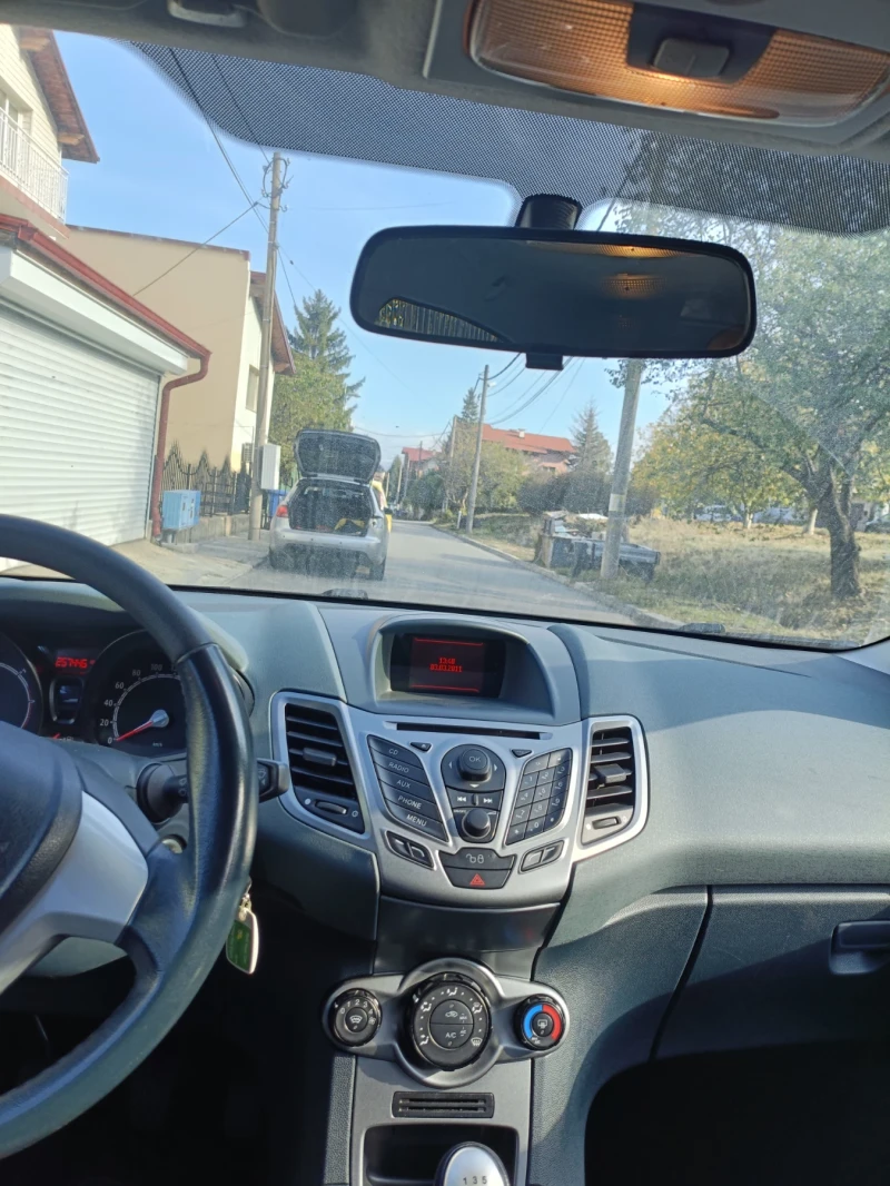 Ford Fiesta 1.6 Econetic 90hp, снимка 10 - Автомобили и джипове - 53277542
