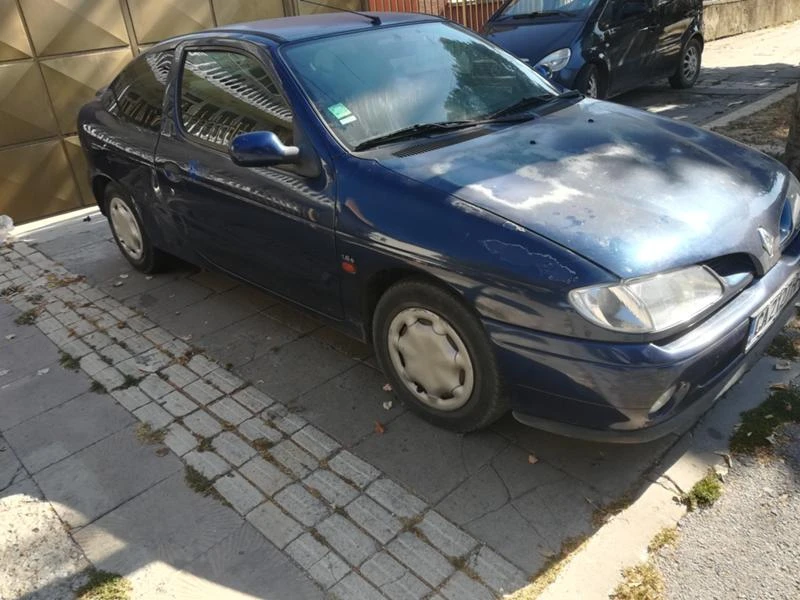 Renault Megane coupe1.6 16v  , снимка 3 - Автомобили и джипове - 41991937