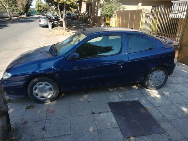 Renault Megane coupe1.6 16v  , снимка 4 - Автомобили и джипове - 41991937