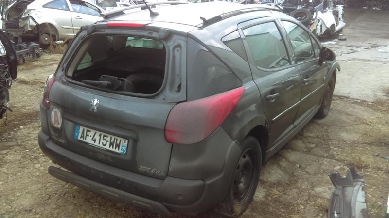 Peugeot 207 1.6hdi (outdoor), снимка 6 - Автомобили и джипове - 45613953