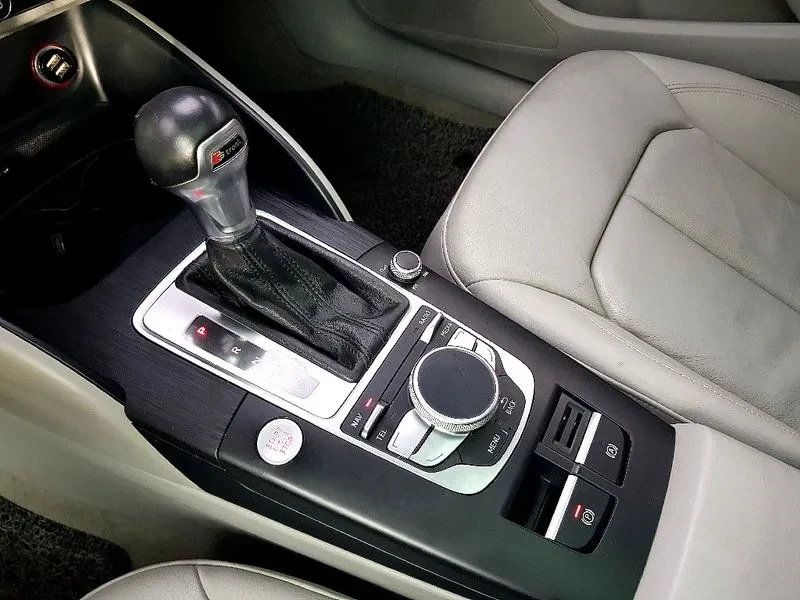 Audi A3 2.0 TDI | Mobile.bg � ����������� 12