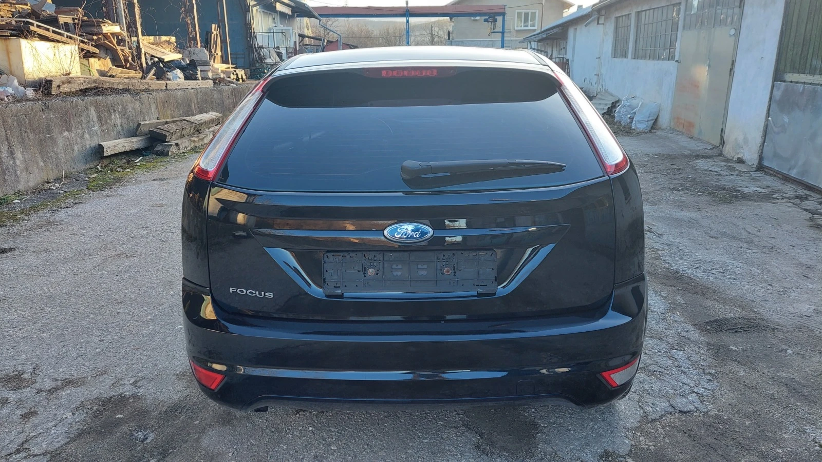 Ford Focus 1.6i 125000км Германия - изображение 7