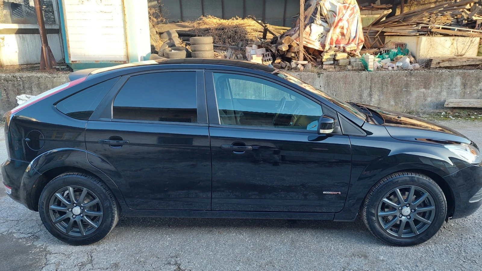 Ford Focus 1.6i 125000км Германия - изображение 4