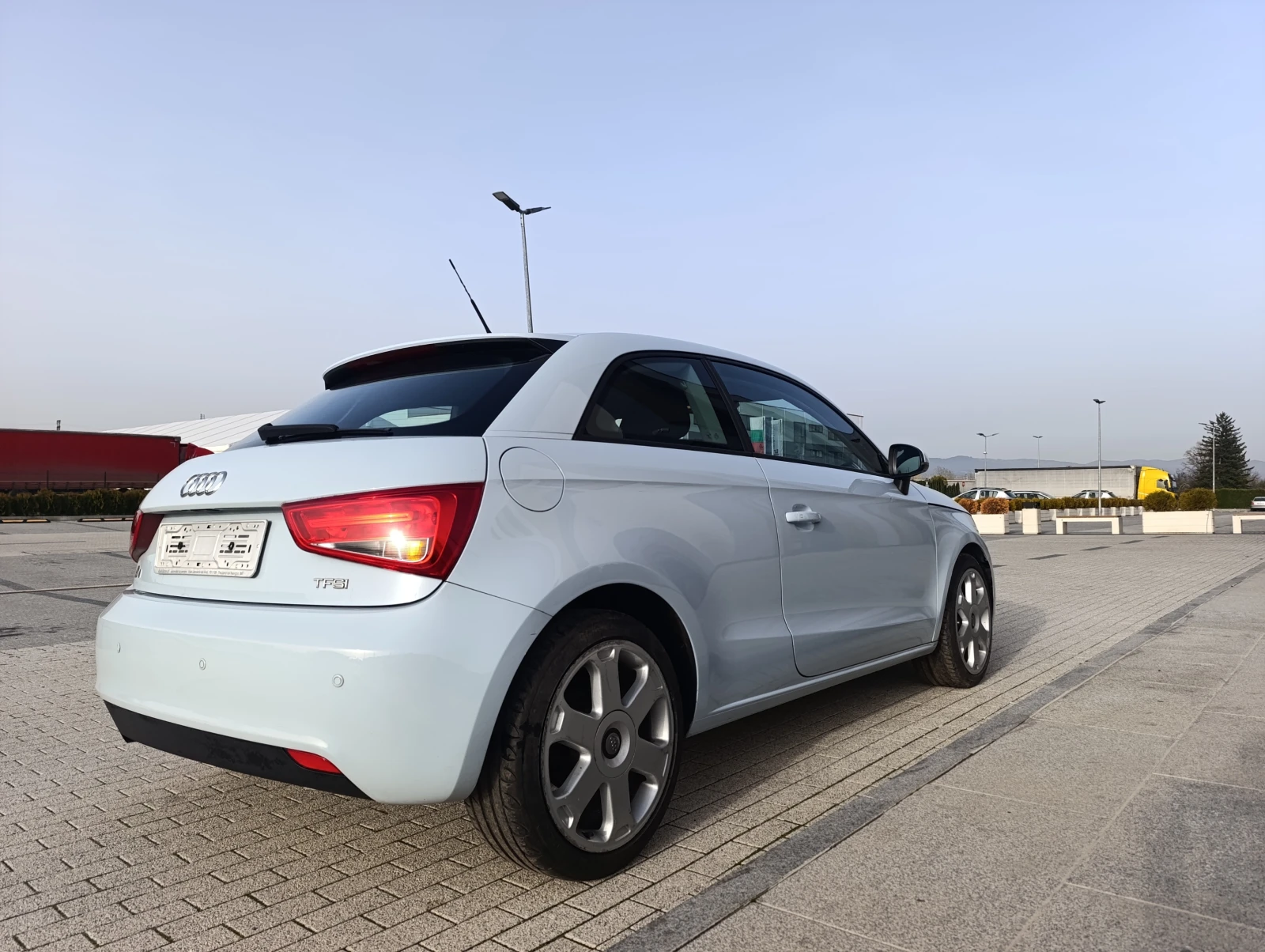 Audi A1 | Mobile.bg   5