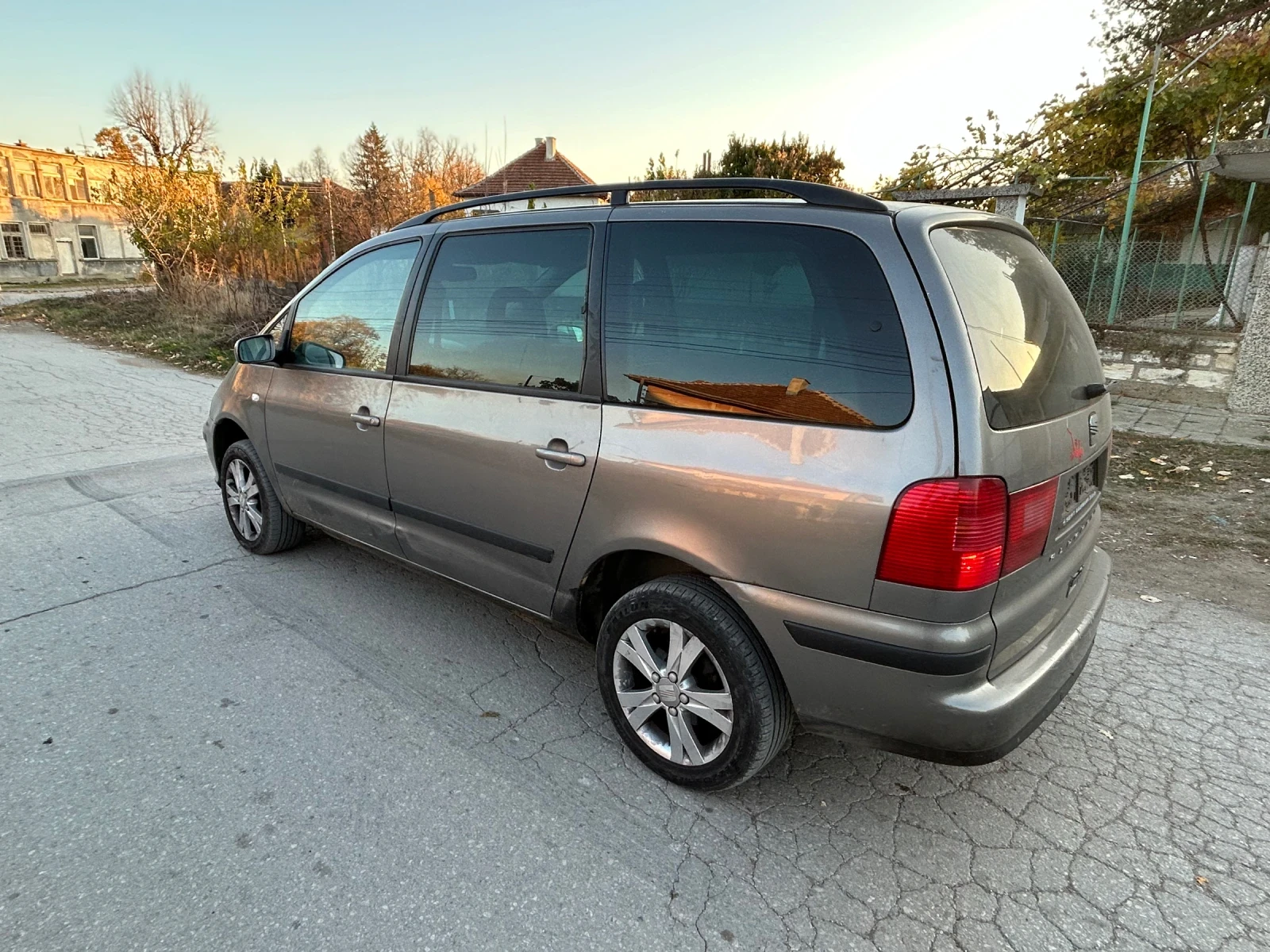 Seat Alhambra 1.9tdi - изображение 4