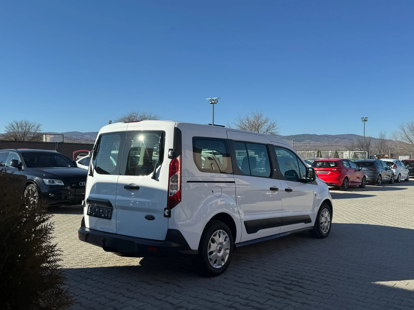 Ford Connect 1.5D 4+ 1 SERVIZ MAXI - изображение 4