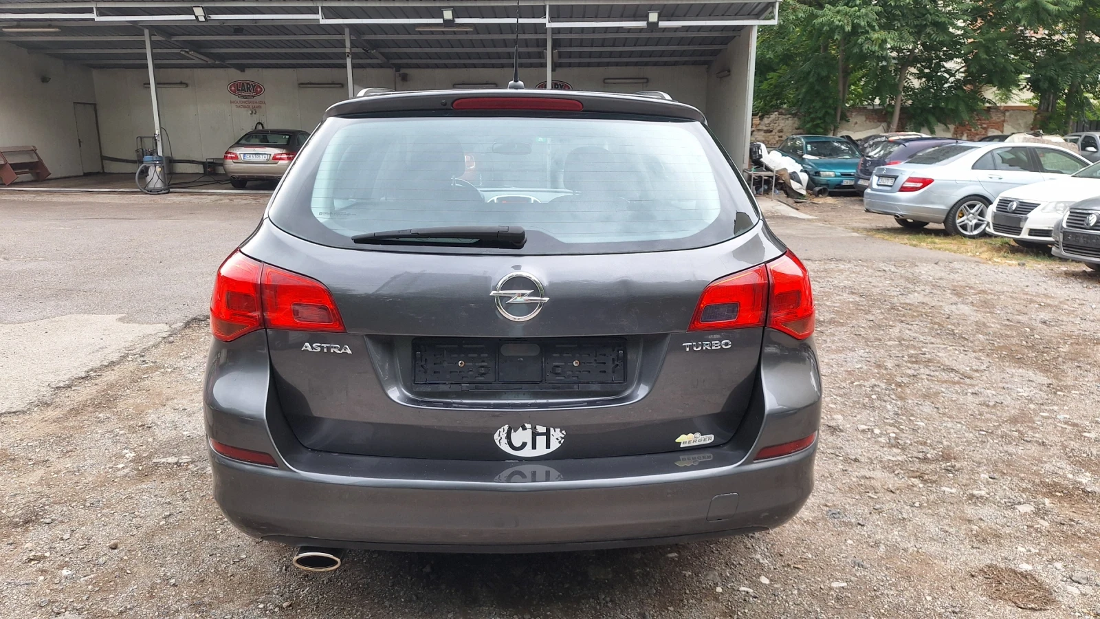 Opel Astra 1.4 T  автоматик SWISS - изображение 8