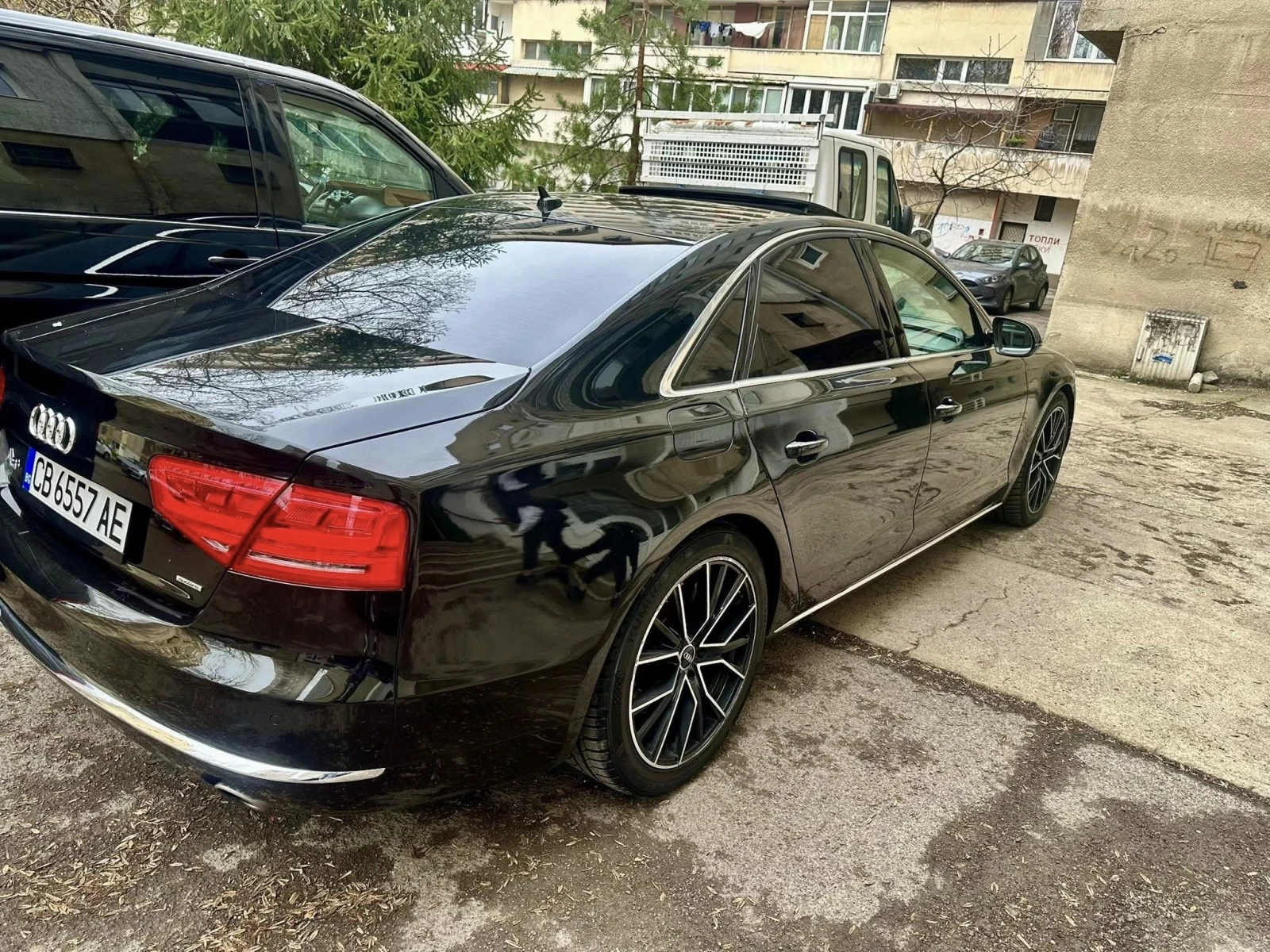 Audi A8 ФУЛ//ЛЕД МАСАЖ ОБДУХВАНЕ  - изображение 3
