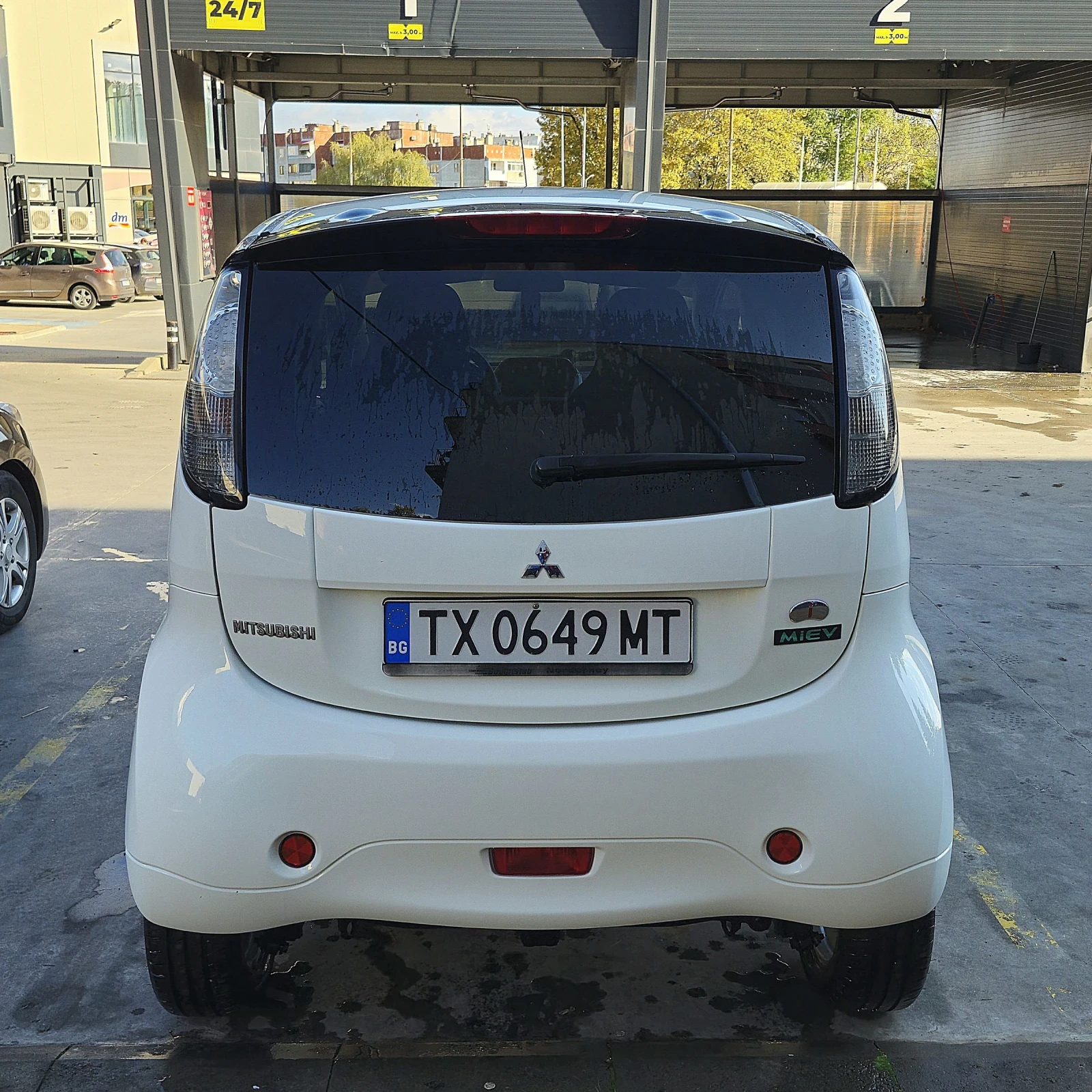 Mitsubishi I-MiEV  - изображение 7