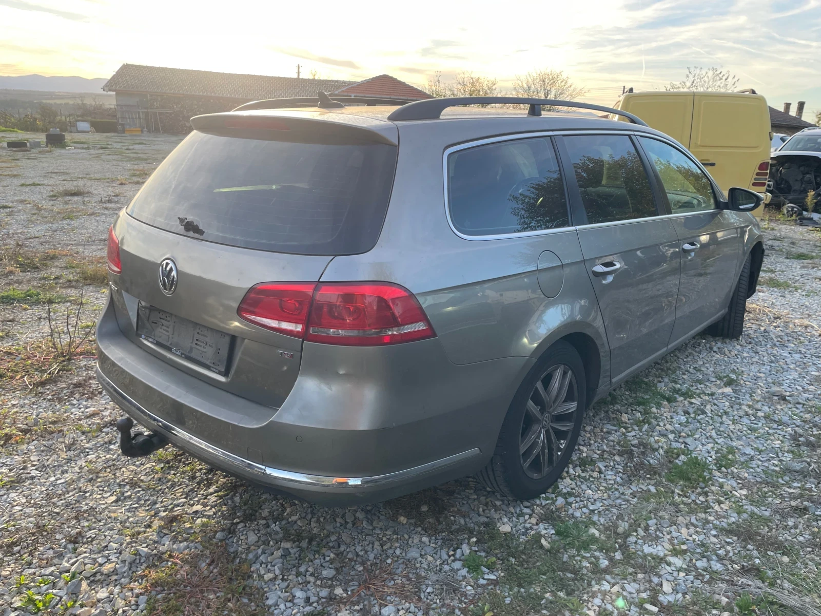 VW Passat 1.4 Бензин Италия DSG - изображение 3