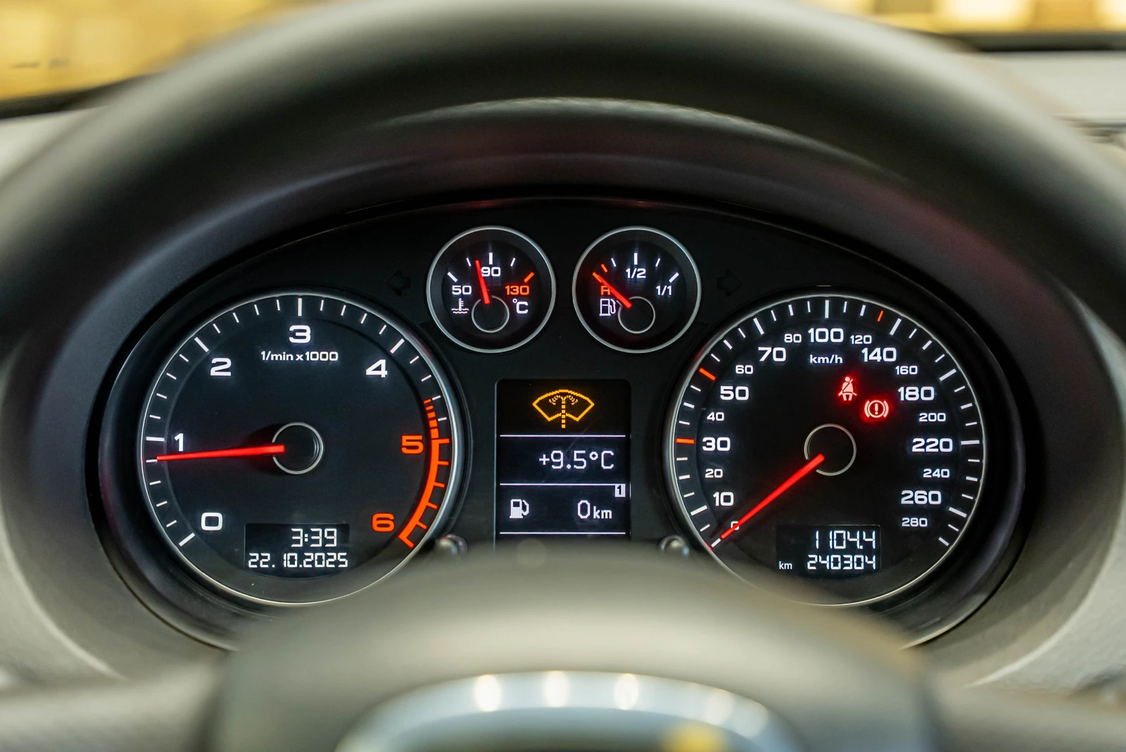 Audi A3 1.6 TDI | Mobile.bg   15