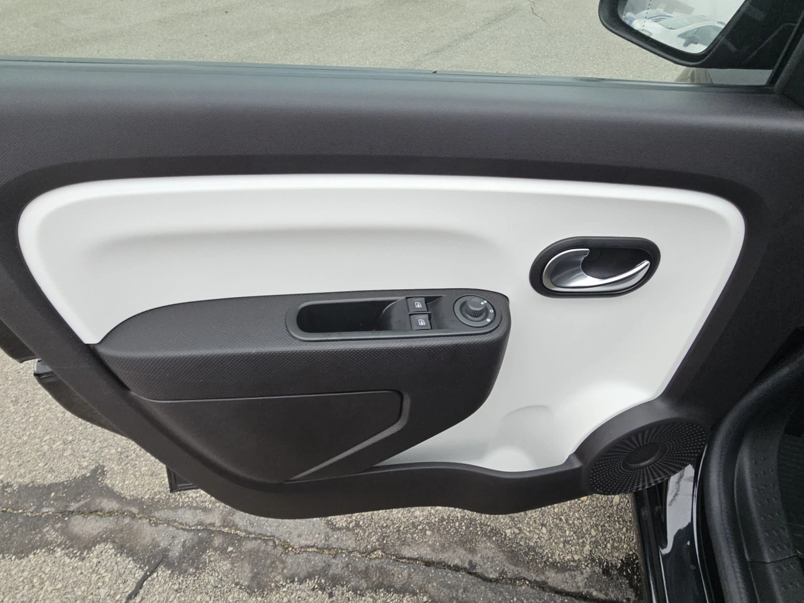 Renault Twingo 1.0i--new--9721�� | Mobile.bg � ����������� 15