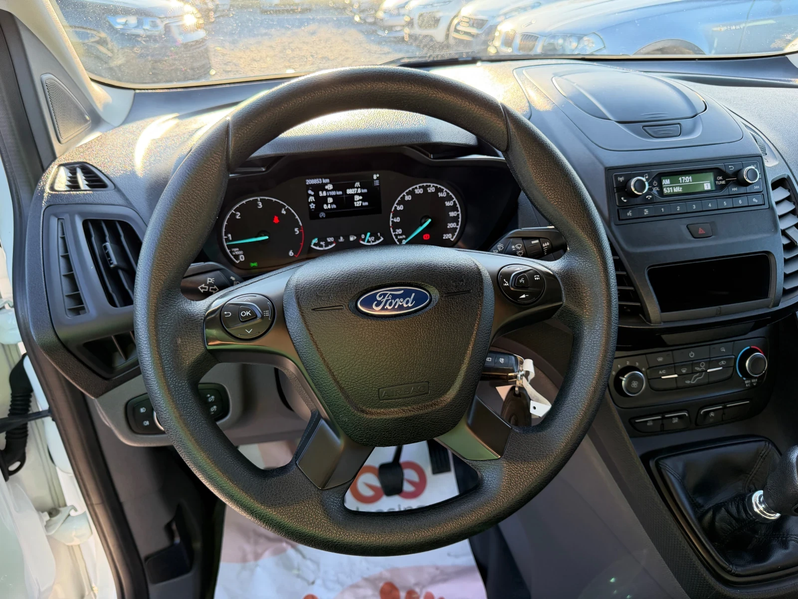 Ford Connect 1.5 , снимка 5 - Автомобили и джипове - 54137009
