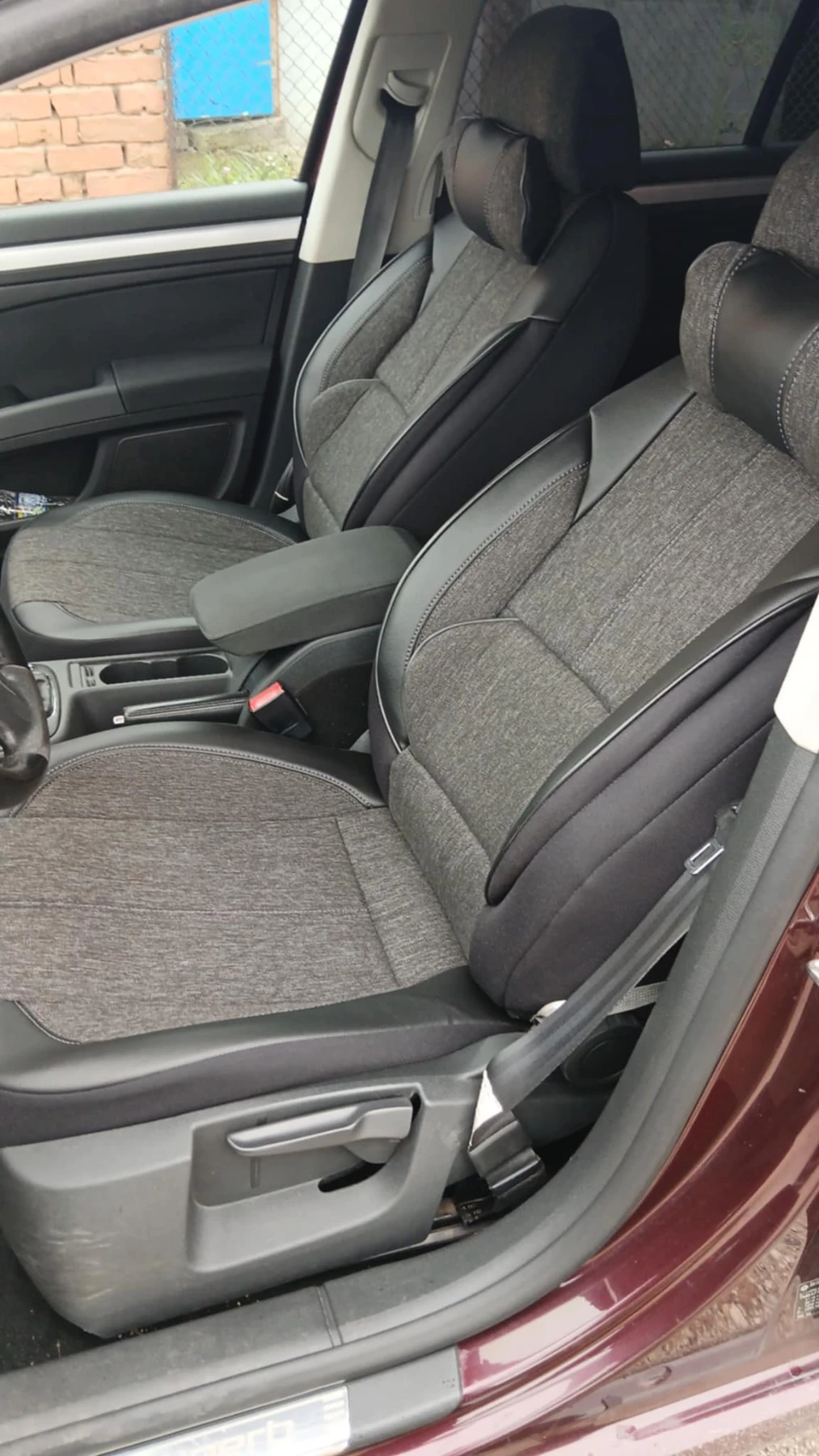 Skoda Superb 2.0 ТDI, снимка 12 - Автомобили и джипове - 54213721