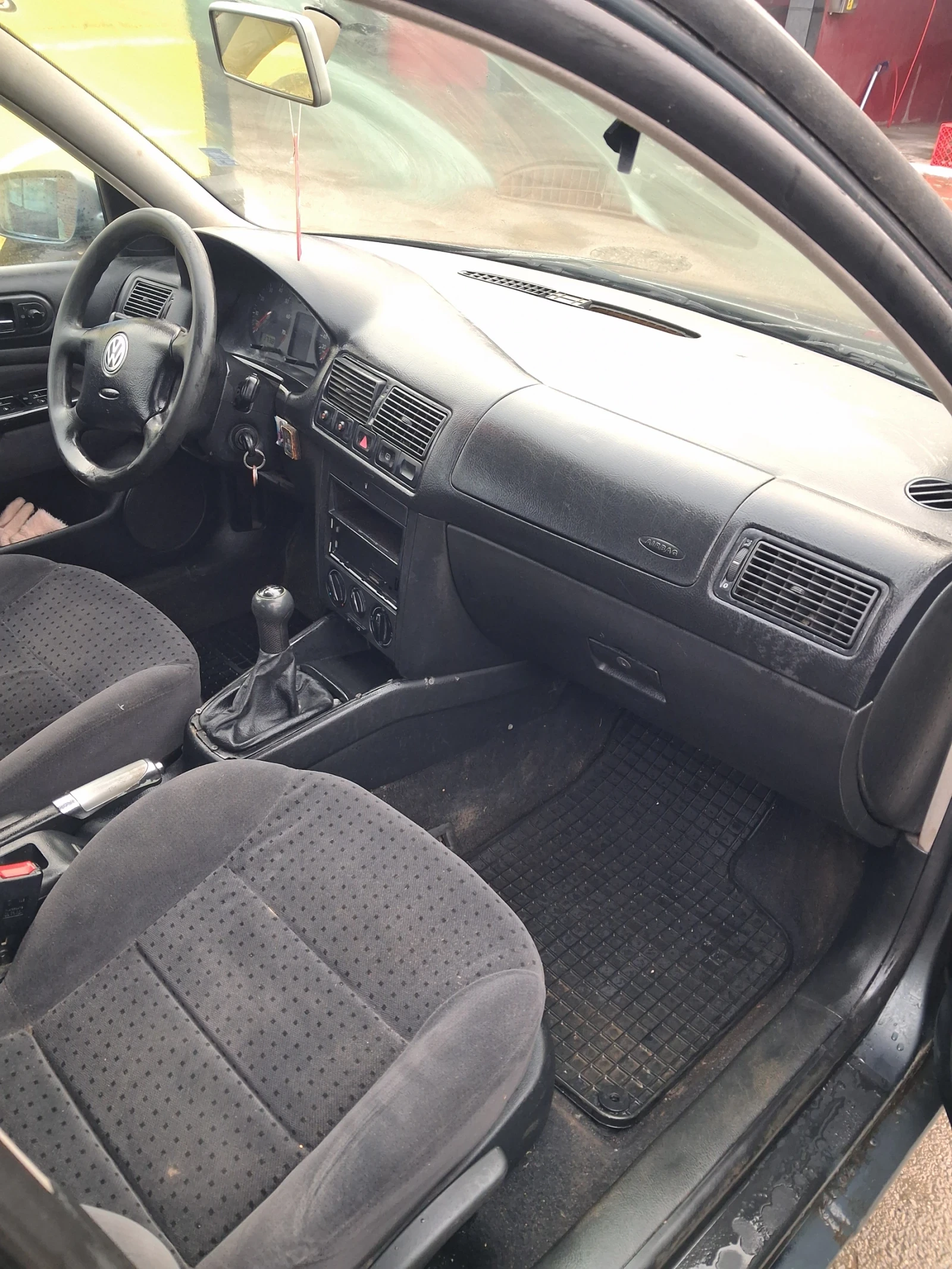 VW Golf, снимка 10 - Автомобили и джипове - 54655693