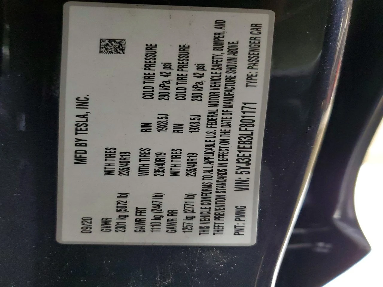 Tesla Model 3, снимка 14 - Автомобили и джипове - 54663671