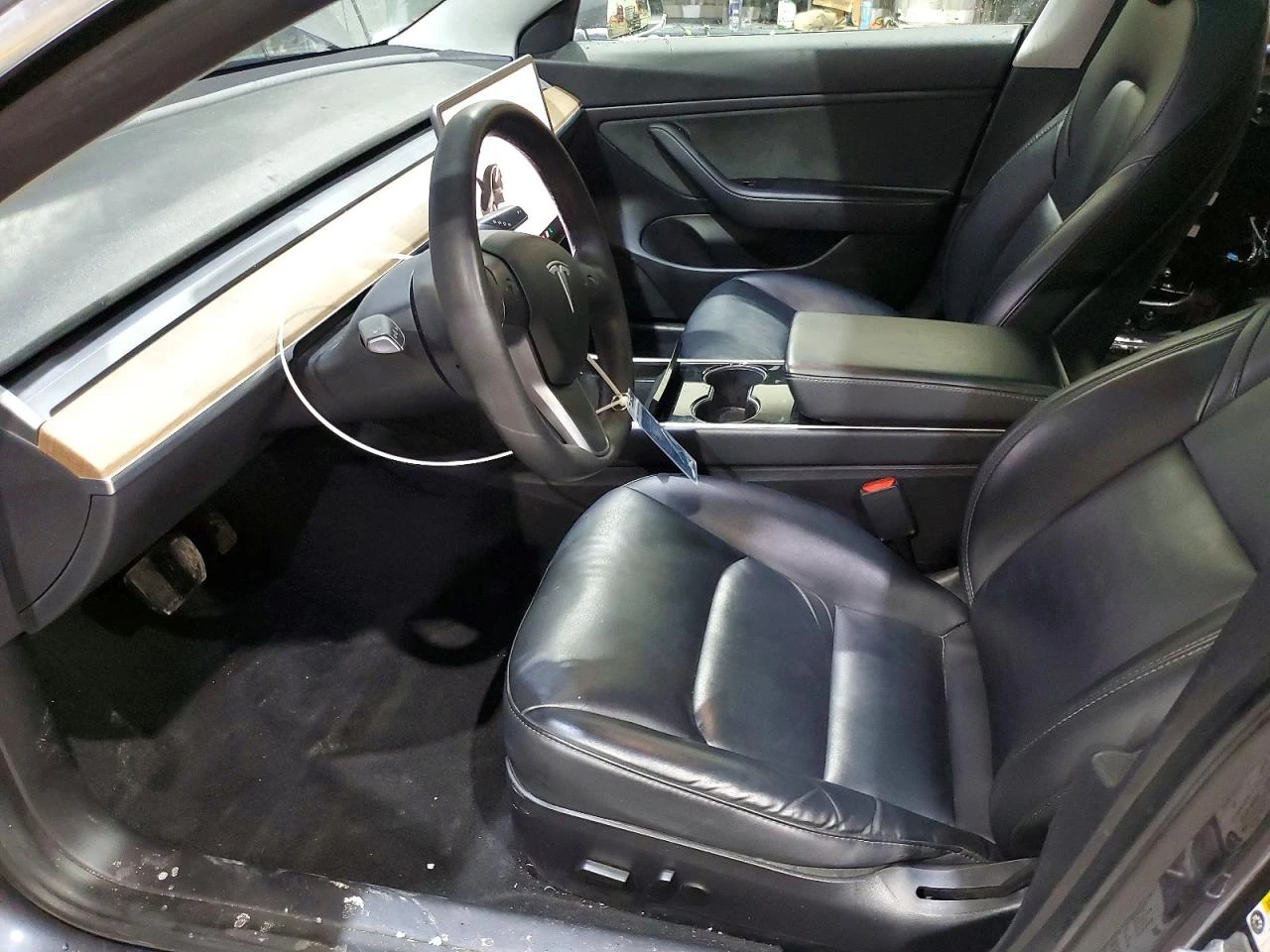 Tesla Model 3, снимка 7 - Автомобили и джипове - 54663671