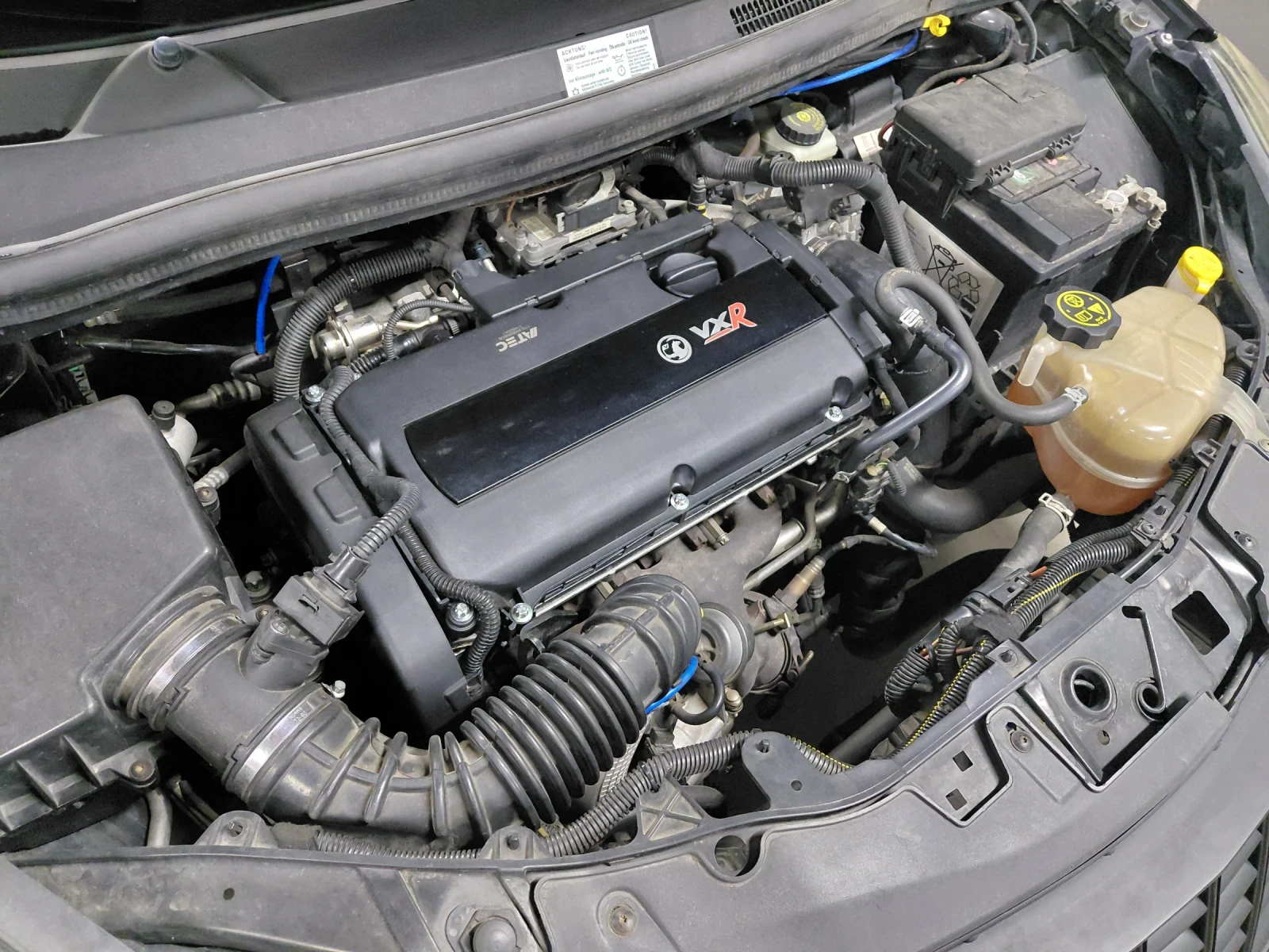 Opel Corsa GSI/VXR, снимка 14 - Автомобили и джипове - 54900960