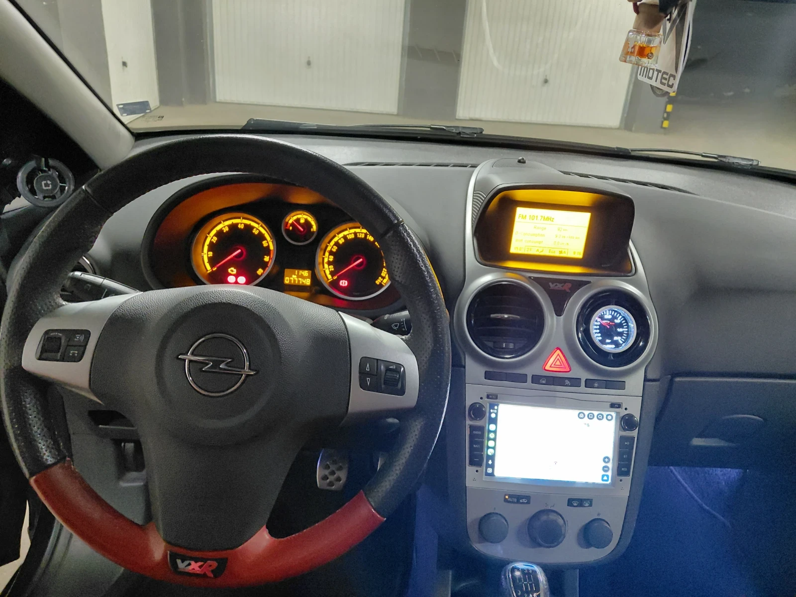 Opel Corsa GSI/VXR, снимка 10 - Автомобили и джипове - 54900960