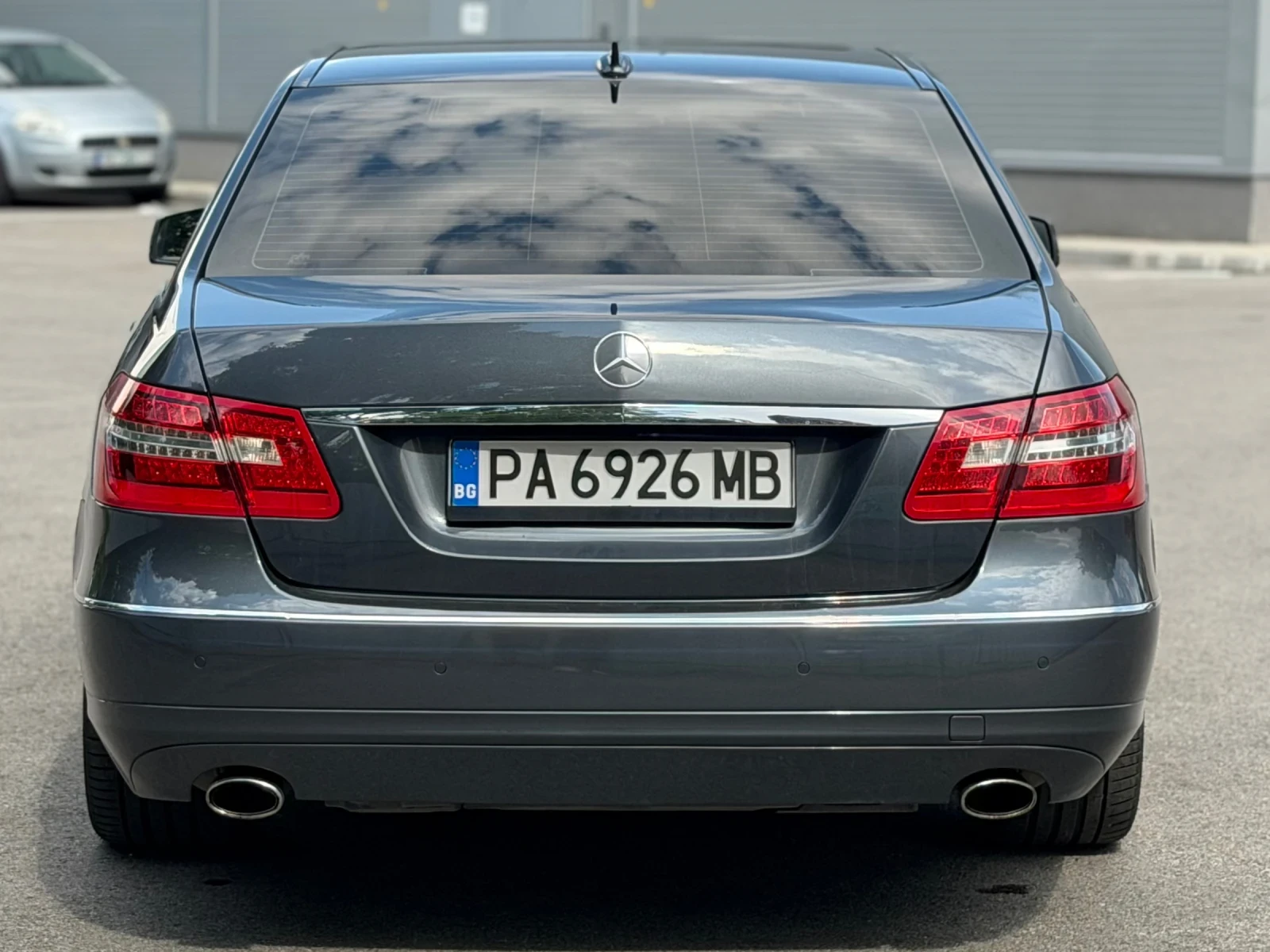 Mercedes-Benz E 350 Лизинг/Navi/koja/2xgumi s djanti, снимка 4 - Автомобили и джипове - 54962368