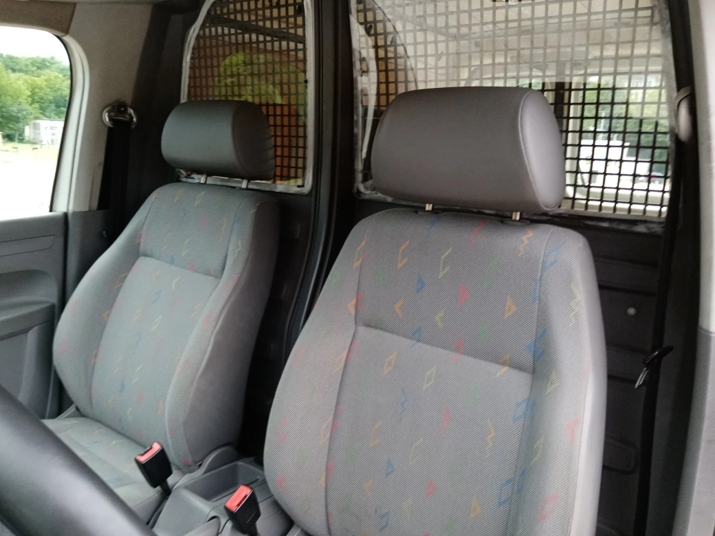 VW Caddy  2.0SDI  TOP OFERTA, снимка 16 - Автомобили и джипове - 55124284