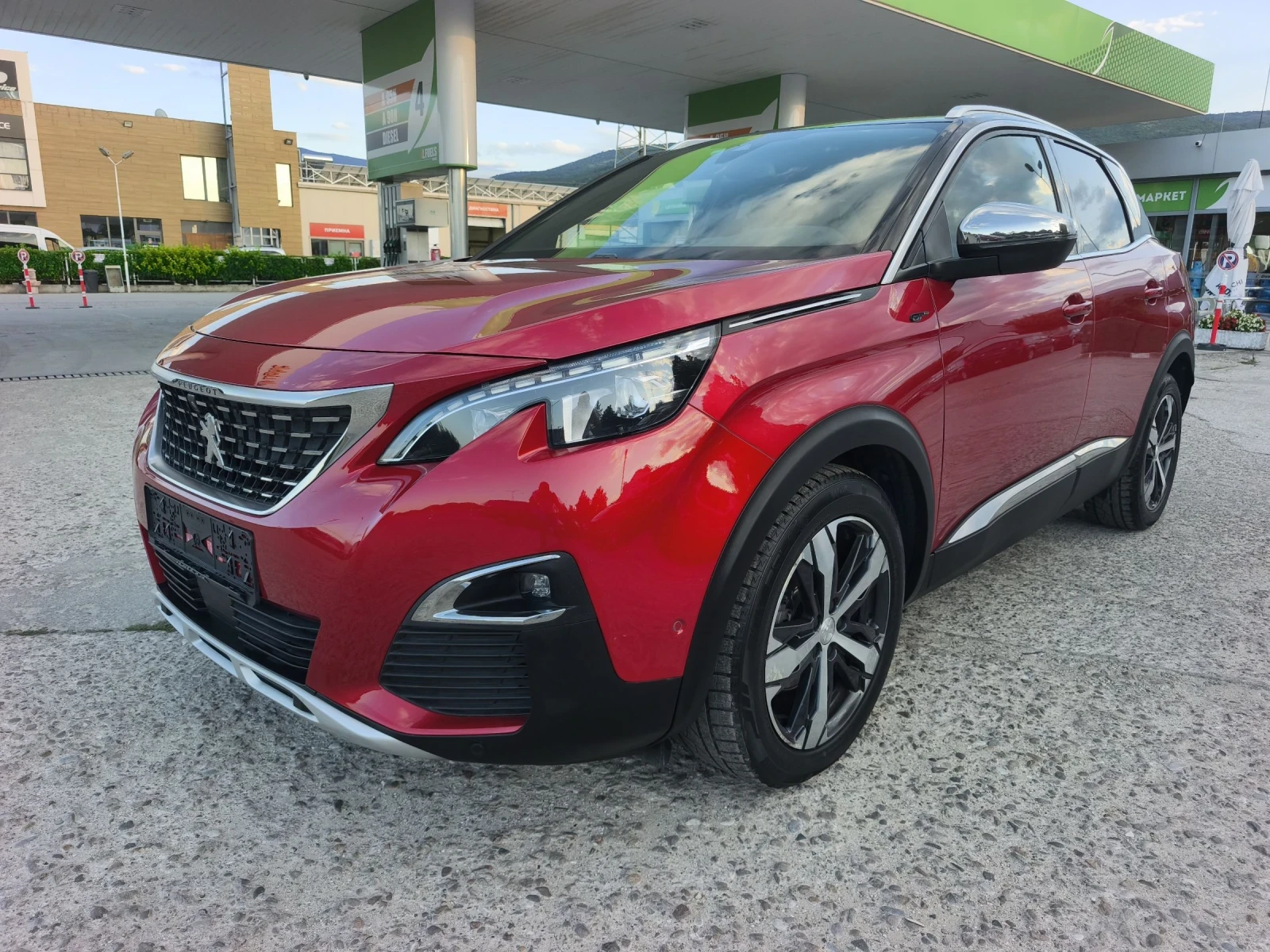 Peugeot 3008 2.0HDI GT LINE FULL SERVICE IN PEUGEOT NEW 