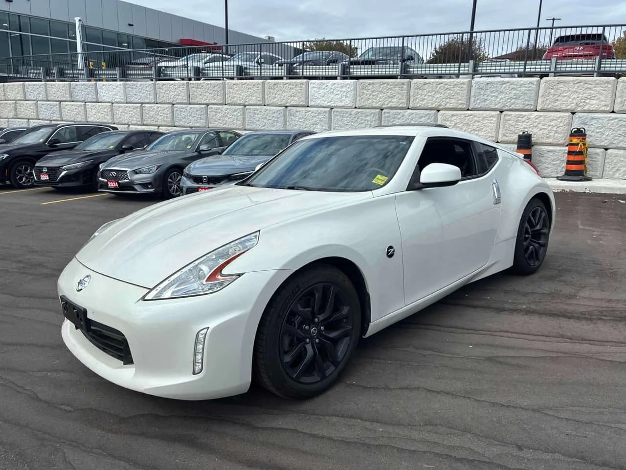 Nissan 370Z * 2dr Cpe * CARFAX * 
