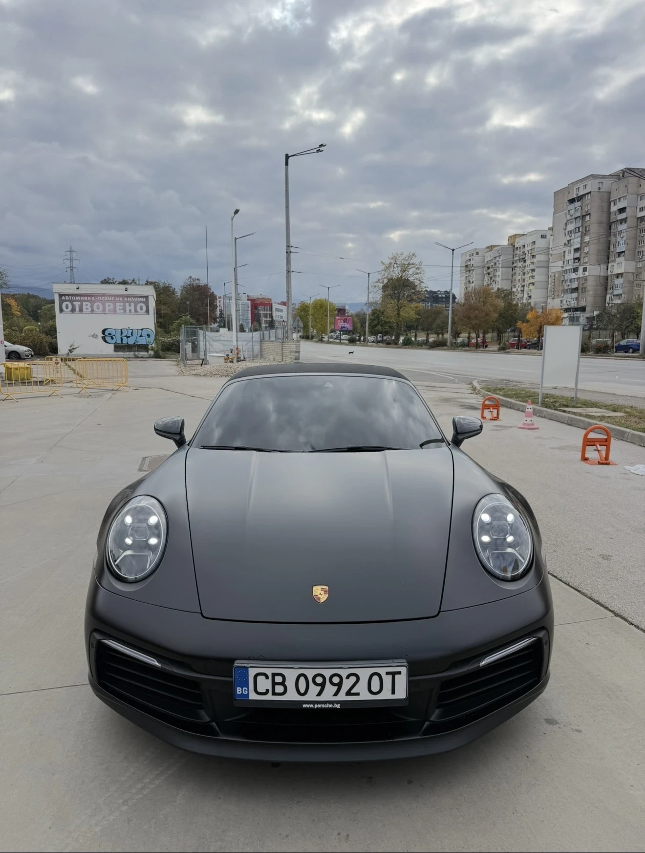 Porsche 911 992 * Akrapovic * , снимка 2 - Автомобили и джипове - 56548135