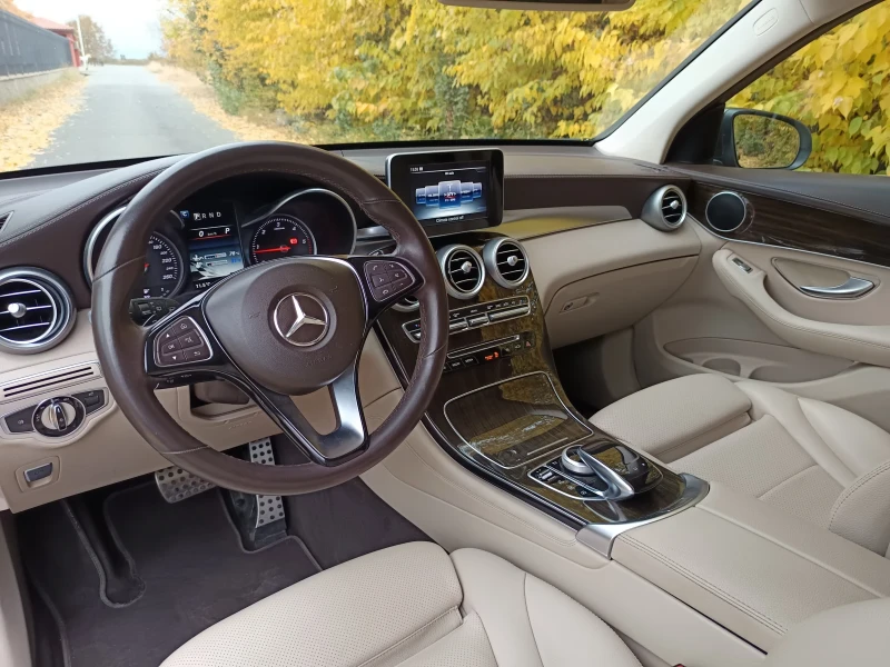 Mercedes-Benz GLC 220d     4Matic , снимка 7 - Автомобили и джипове - 47825429