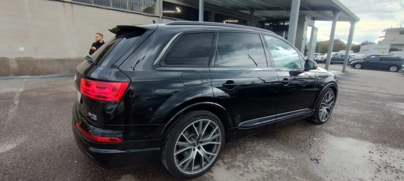 Audi Q7 45 3.0 tdi mhev Sport Plus S-Line quattro 7местен, снимка 5 - Автомобили и джипове - 48413912