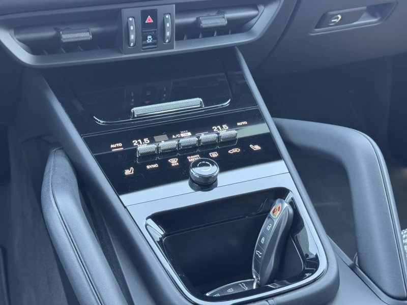 Porsche Cayenne GTS* CARBON* TURBO GT PACK* , снимка 11 - Автомобили и джипове - 50950445