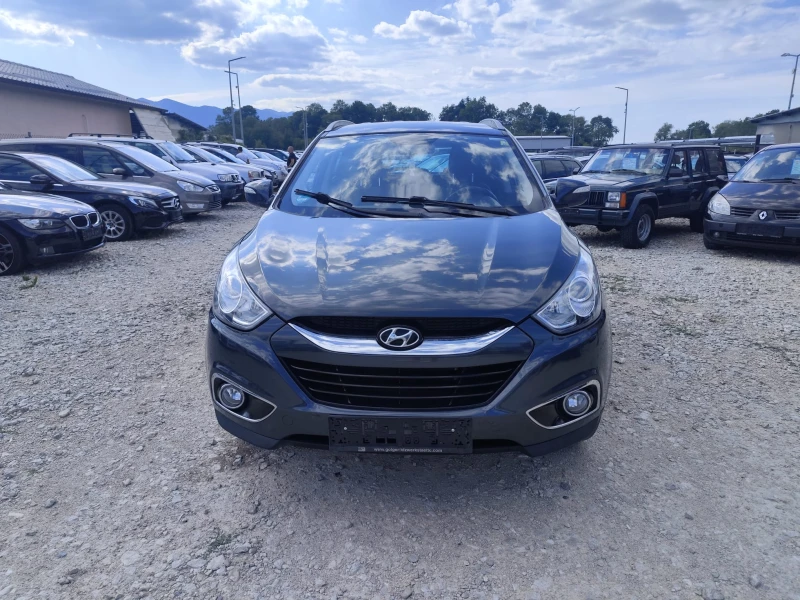 Hyundai IX35 2.0 дизел 4х4, снимка 2 - Автомобили и джипове - 51601116