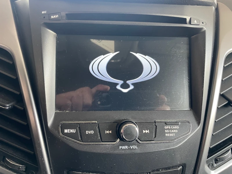 SsangYong Korando 2.0I-4Х4-LED-NAVI-BI-FUEL-ФАБРИЧЕН ГАЗОВ ИНЖЕКЦИОН, снимка 12 - Автомобили и джипове - 51982624