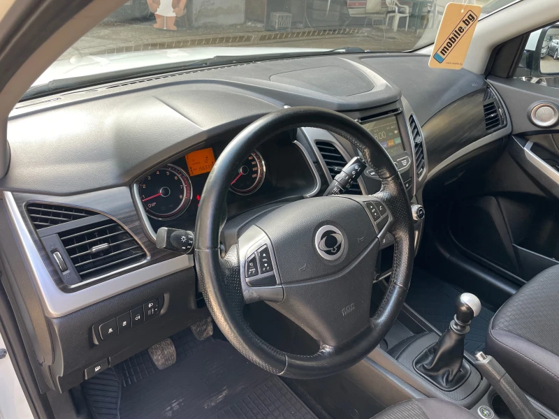 SsangYong Korando 2.0I-4Х4-LED-NAVI-BI-FUEL-ФАБРИЧЕН ГАЗОВ ИНЖЕКЦИОН, снимка 10 - Автомобили и джипове - 51982624