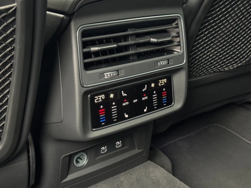 Audi SQ8 TDI quattro, снимка 12 - Автомобили и джипове - 53384112