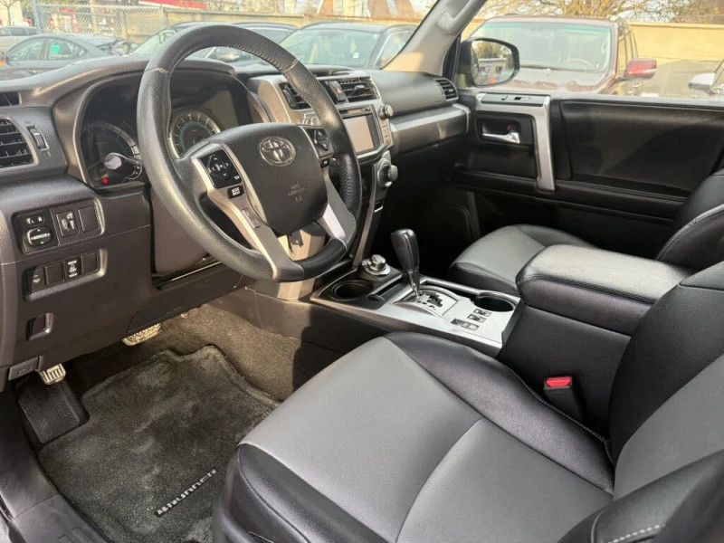 Toyota 4runner SR5 / КРАЙНА ЦЕНА, снимка 7 - Автомобили и джипове - 52640036