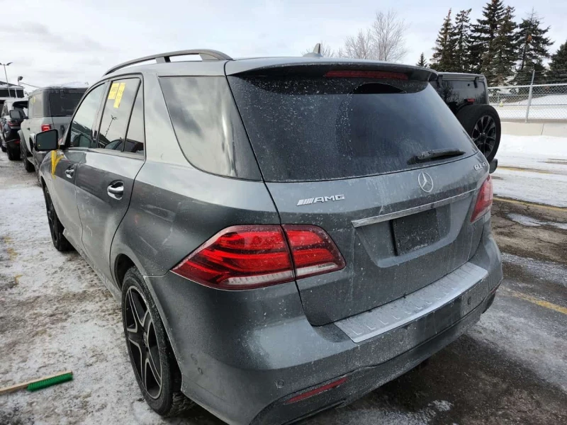 Mercedes-Benz GLE AMG 43  CARFAX, снимка 4 - Автомобили и джипове - 53530291